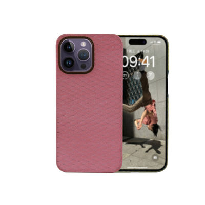 Couleur rose ultra fine Luxe Aramid en fibre de verre de carbone étui téléphonique magnétique pour iPhone 16 Pro Max