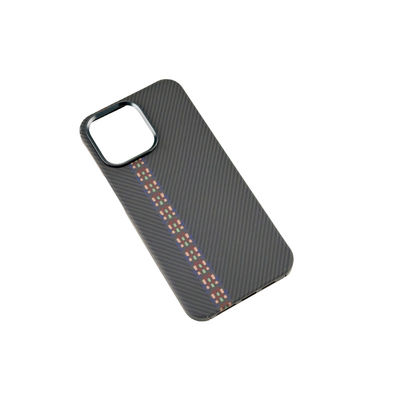 Étui téléphonique en fibre d'aramide magnétique pour iPhone 16 Pro avec couleur personnalisable et design de luxe