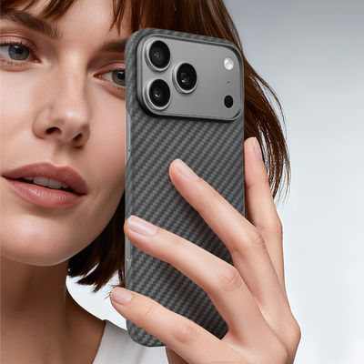 Couverture mobile en fibre de carbone aramide pour iPhone 17 Pro Max